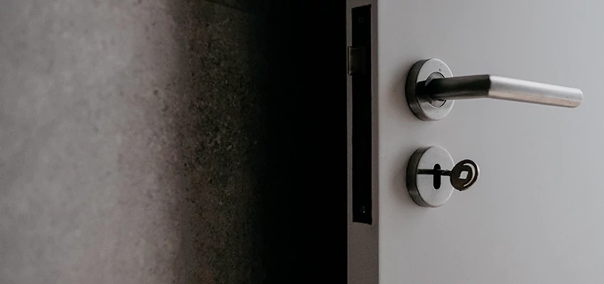 Front Door Handle Repair And Installation in Galt, CA